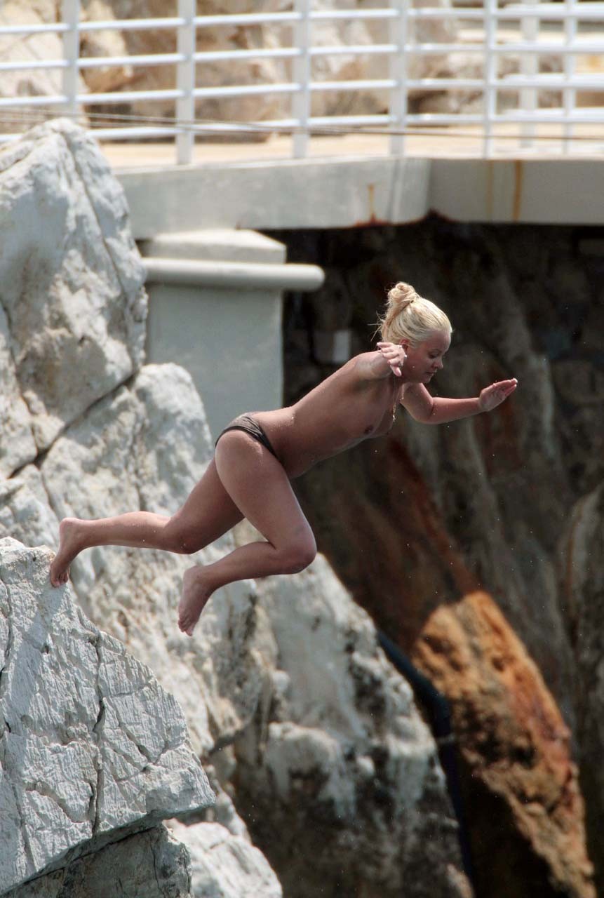 Lily Allen enjoying on beach in toples and showing sexy ass paparazzi photos #75313663