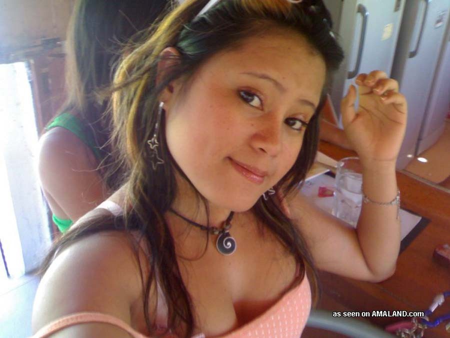 Photo compilation of a Filipina hottie posing with her BF #69874450