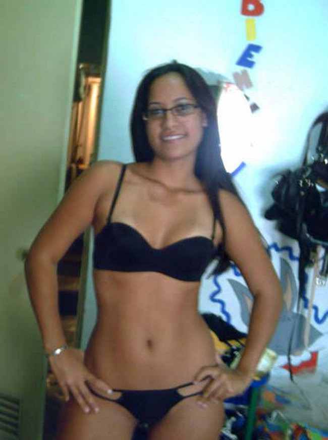 Indian gfs get naked and suck cock #67382405
