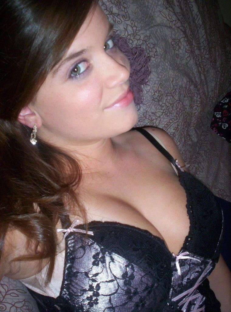 Set of self shooting sluts having fun with their camera #75724904