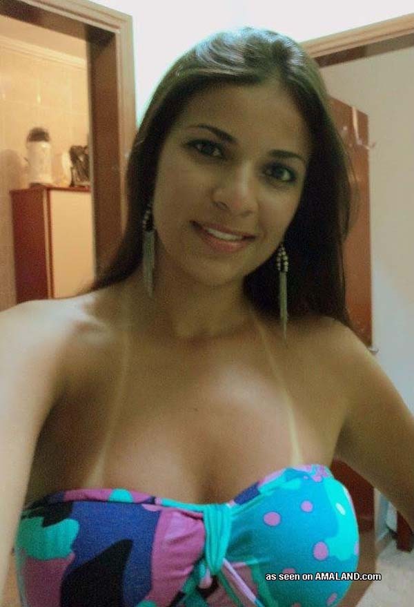 Steamy hot Spanish chick's selfpics #77956410