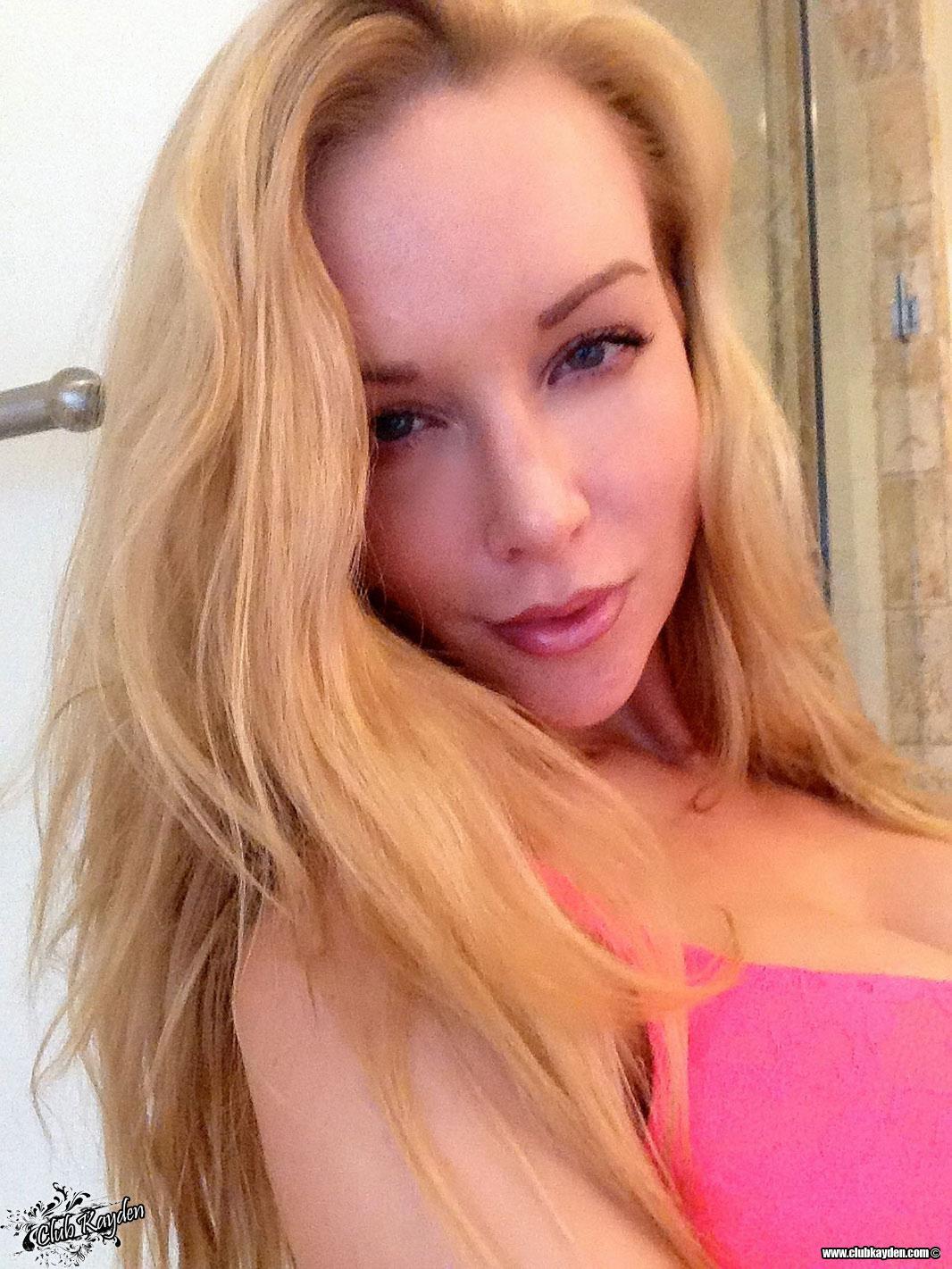 Kayden Kross shares some selfies she took while getting ready to go out #58167099